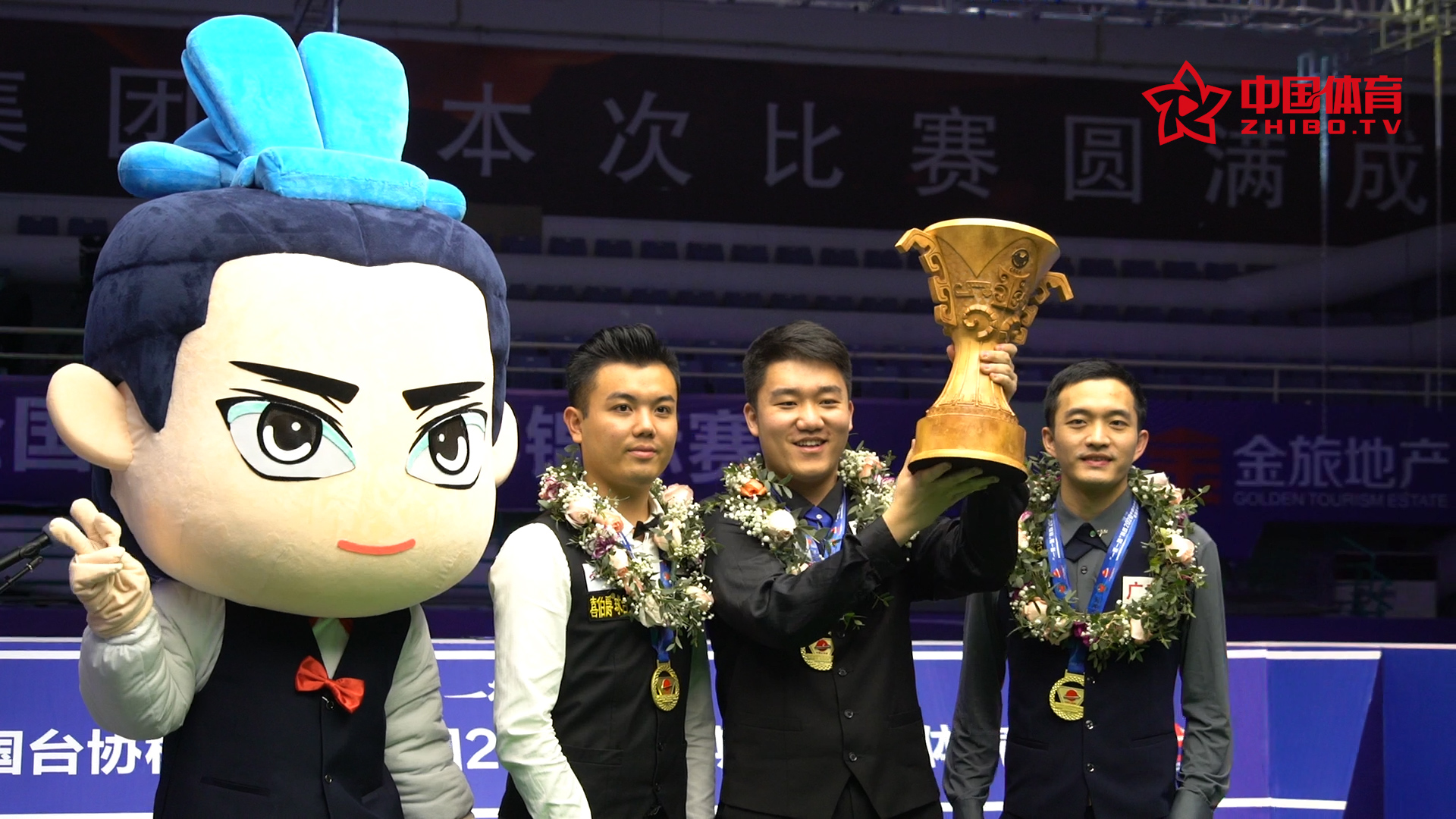广东队4-1大胜新疆队登顶团体赛 方雄慢、白朗宁、黄佳浩首度捧杯！ | 2020团体赛
